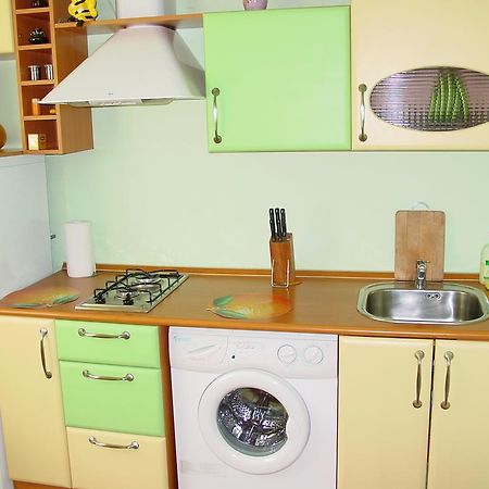 Apartament Shievchienko 10 Kijów Zewnętrze zdjęcie