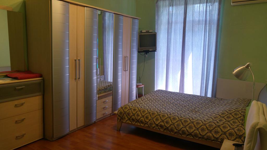 Apartament Shievchienko 10 Kijów Zewnętrze zdjęcie