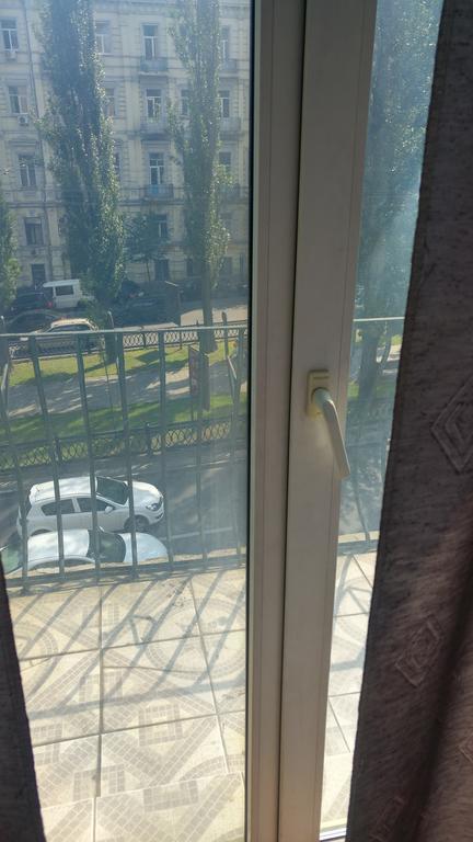 Apartament Shievchienko 10 Kijów Zewnętrze zdjęcie